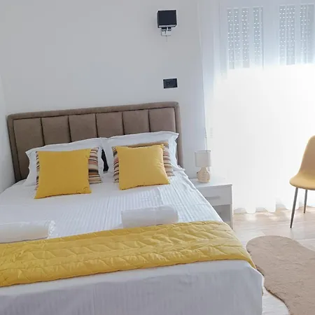 Apartment Lukic *